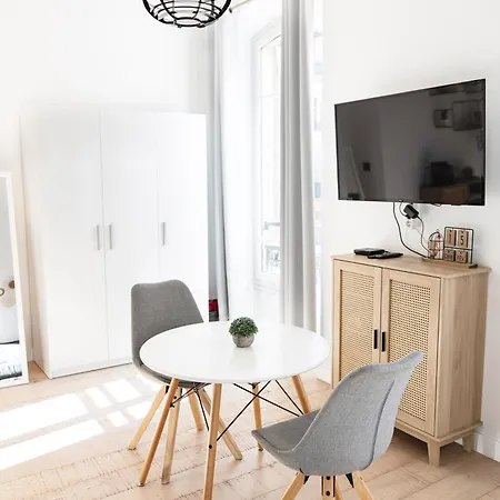 Appartamento Cozy Center Nizza